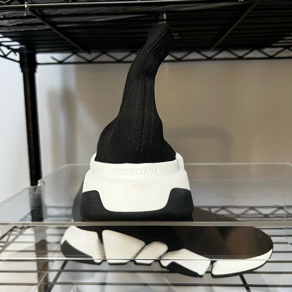 Balenciaga Speed 2.0 - Picture 2 of 5